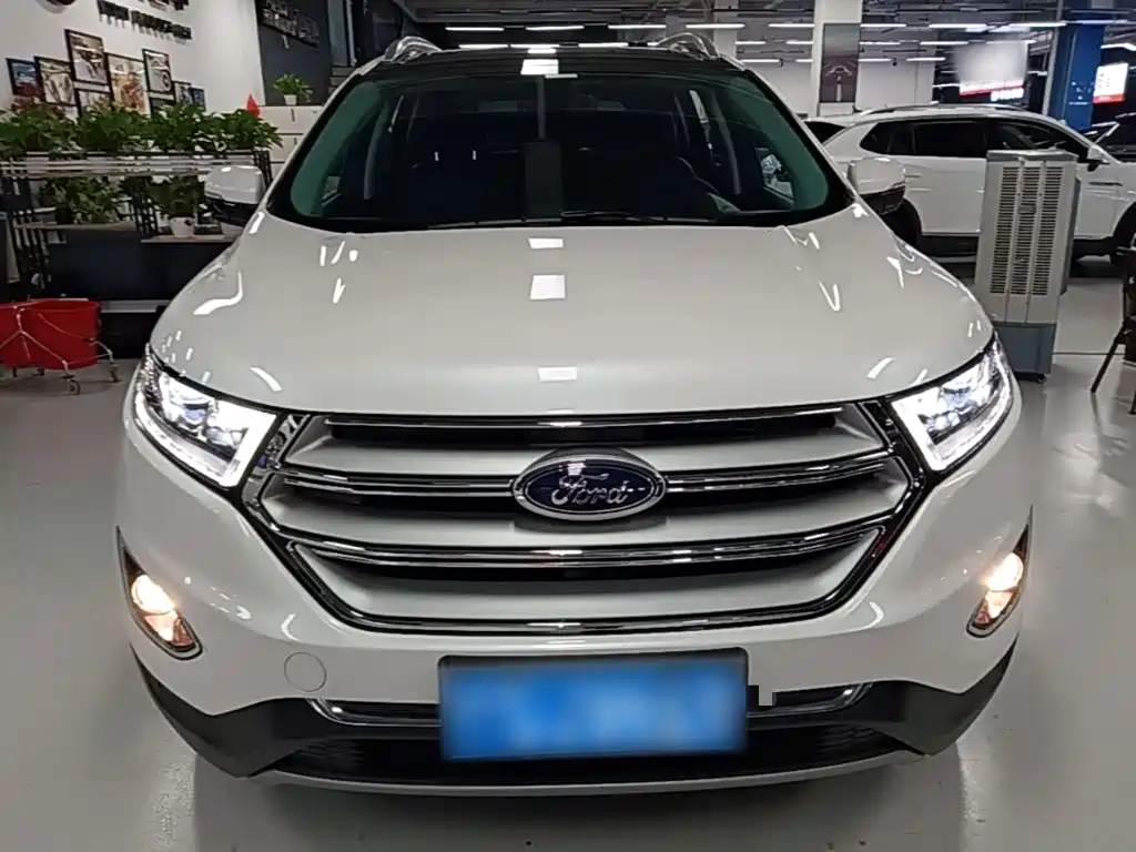 Ford Edge — миниатюра 3