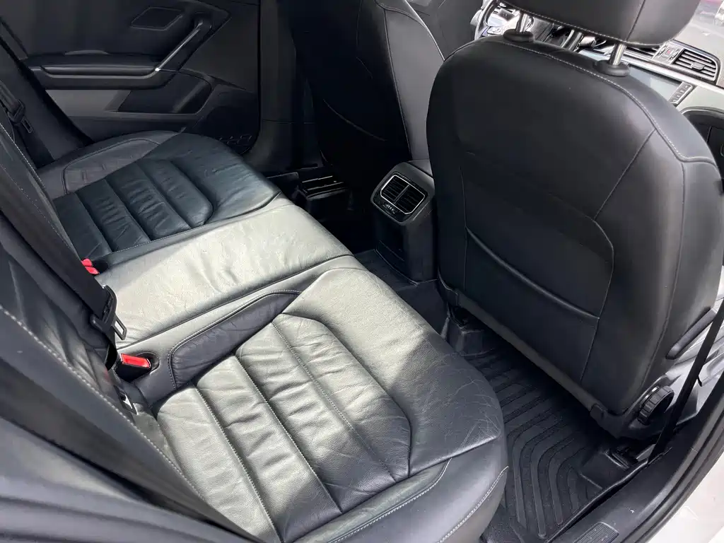 Volkswagen Lamando — миниатюра 8