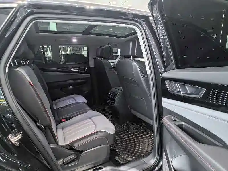 Volkswagen Teramont — миниатюра 6