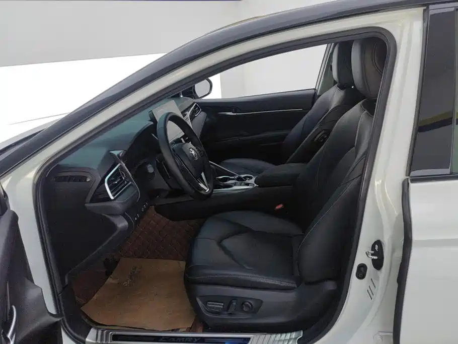 Toyota Camry 2021 2.5S