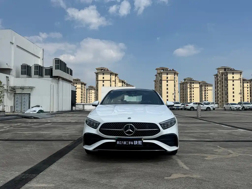 Mercedes-Benz A-Class — миниатюра 2