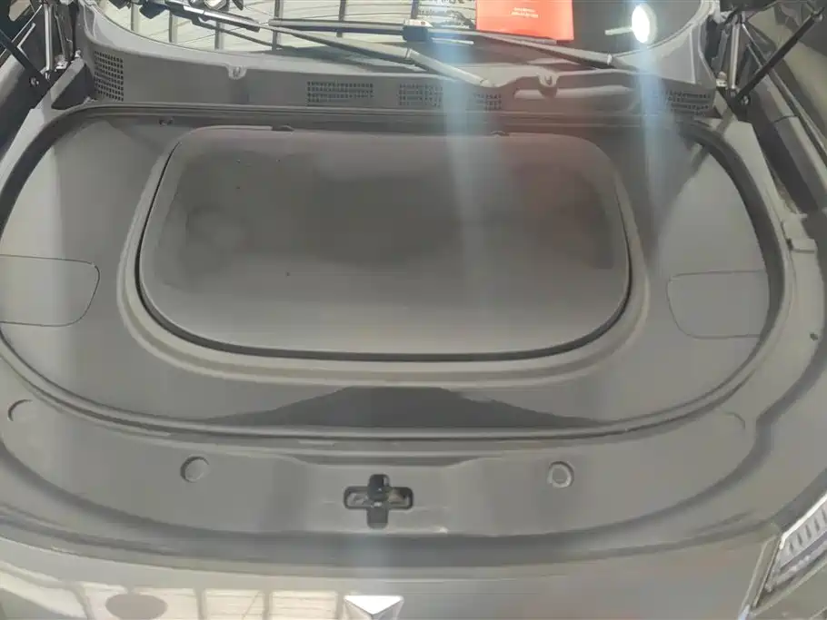 Changan Deepal DARK BLUE S07