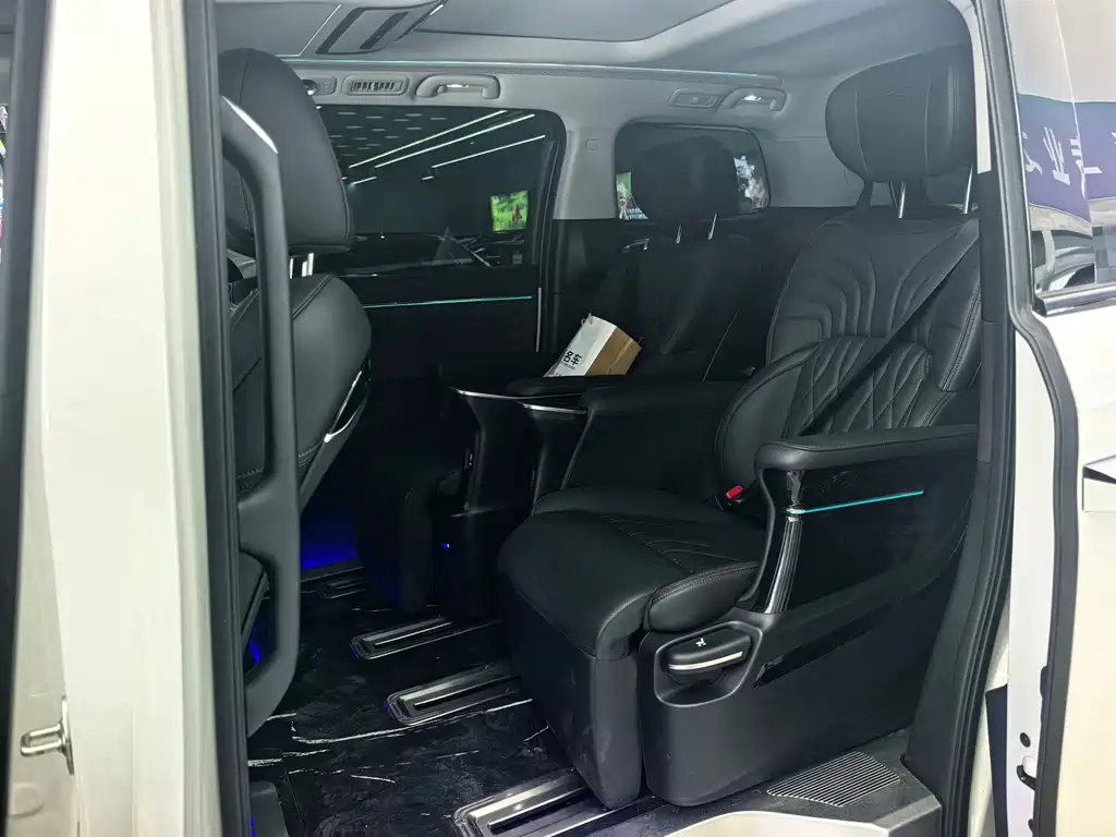 GAC Motor Trumpchi M8 — миниатюра 3