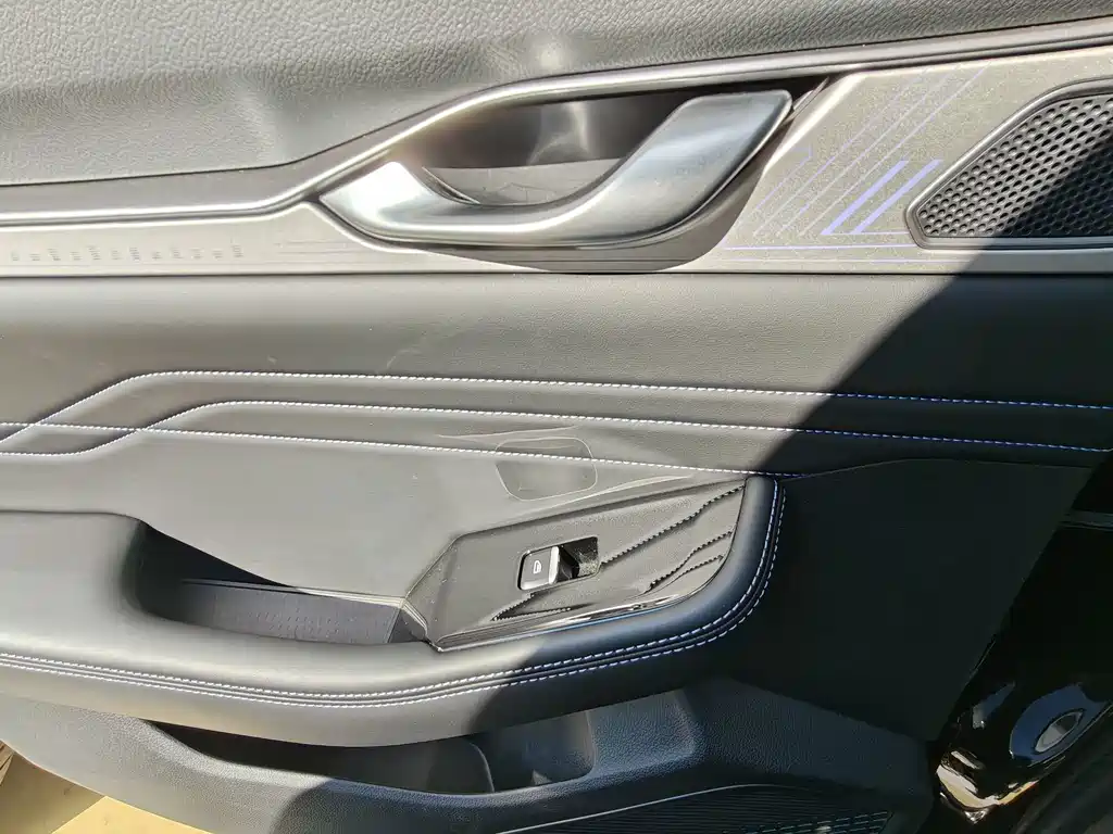 Geely Xingrui — миниатюра 12