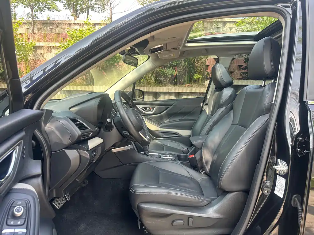 Subaru Forester 2022 2.0i AWD Flagship EyeSight