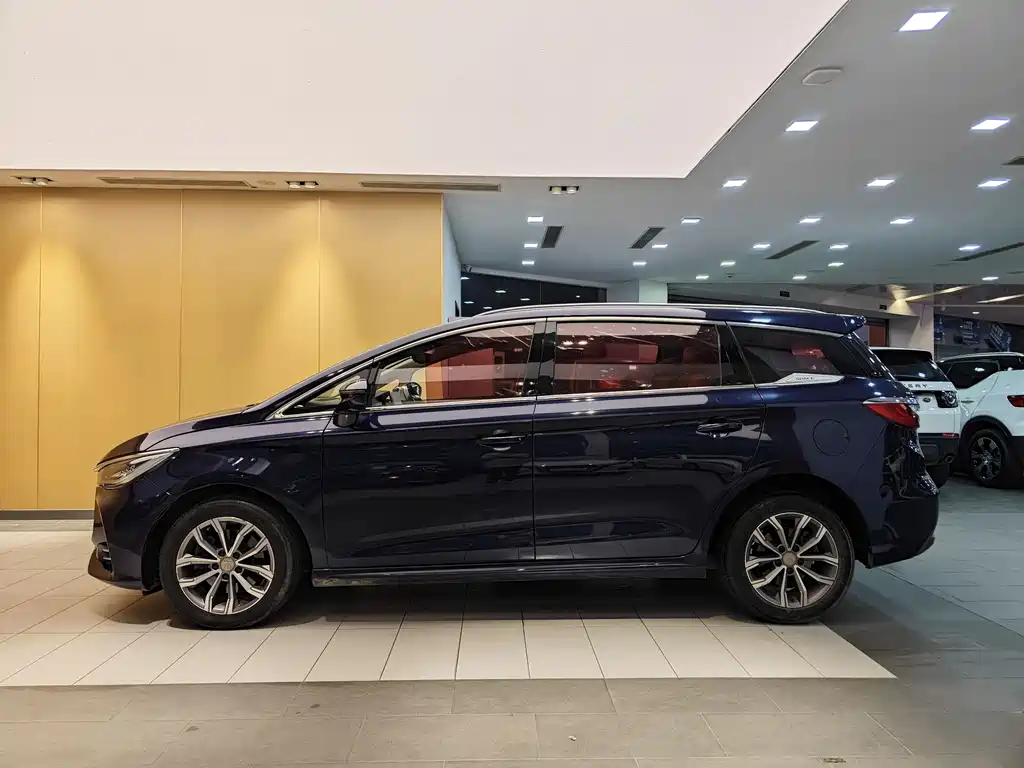 BYD Song MAX MAX 2019 1.5T AT 6 мест VI
