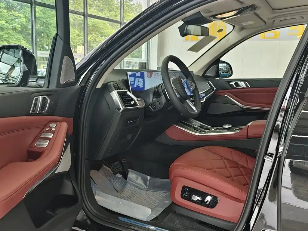 BMW X5 2026 xDrive 30Li Premium M Sport
