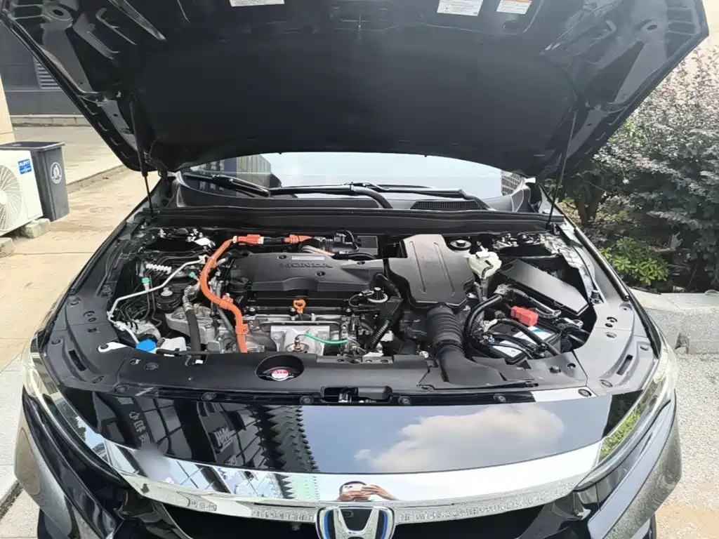 Honda Accord — миниатюра 20