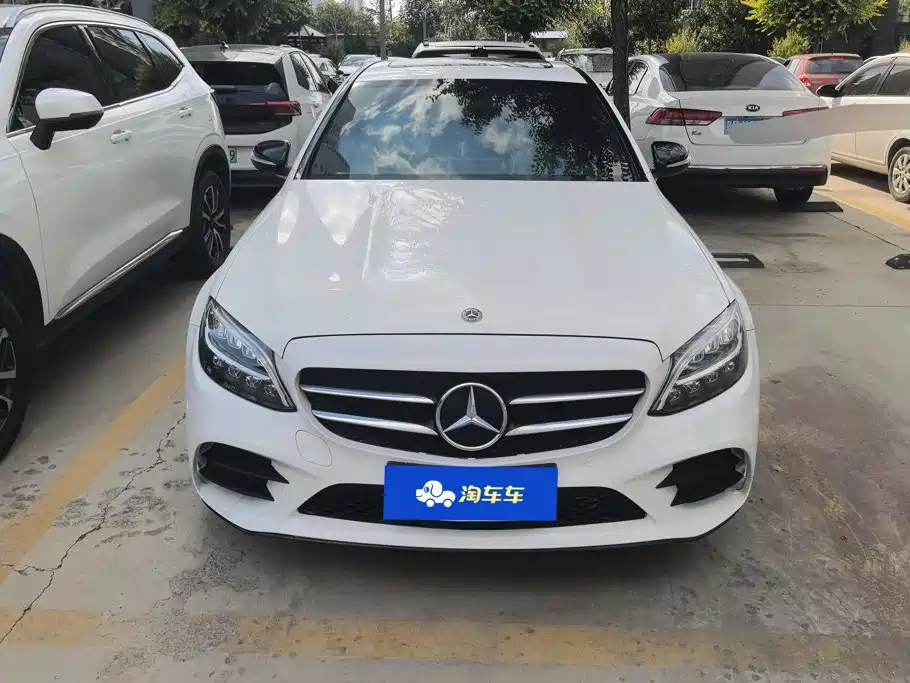 Mercedes-Benz C-Class — миниатюра 2