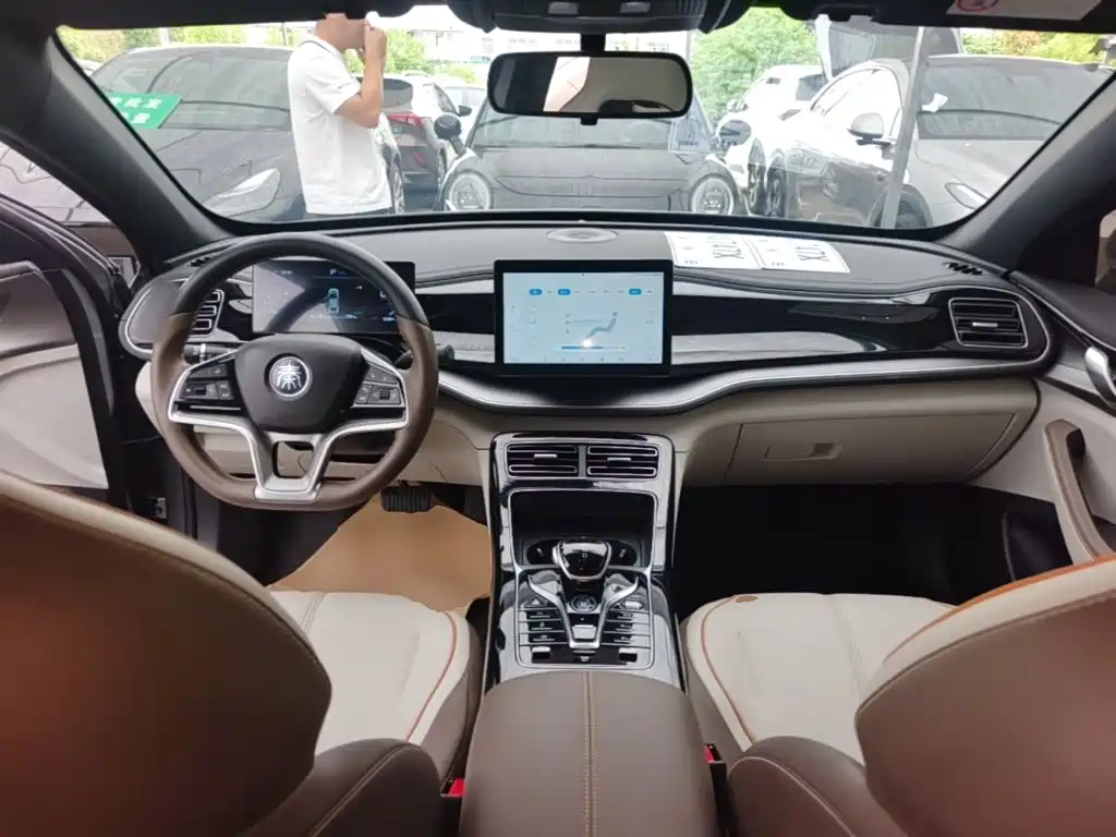 BYD Qin PLUS — миниатюра 10