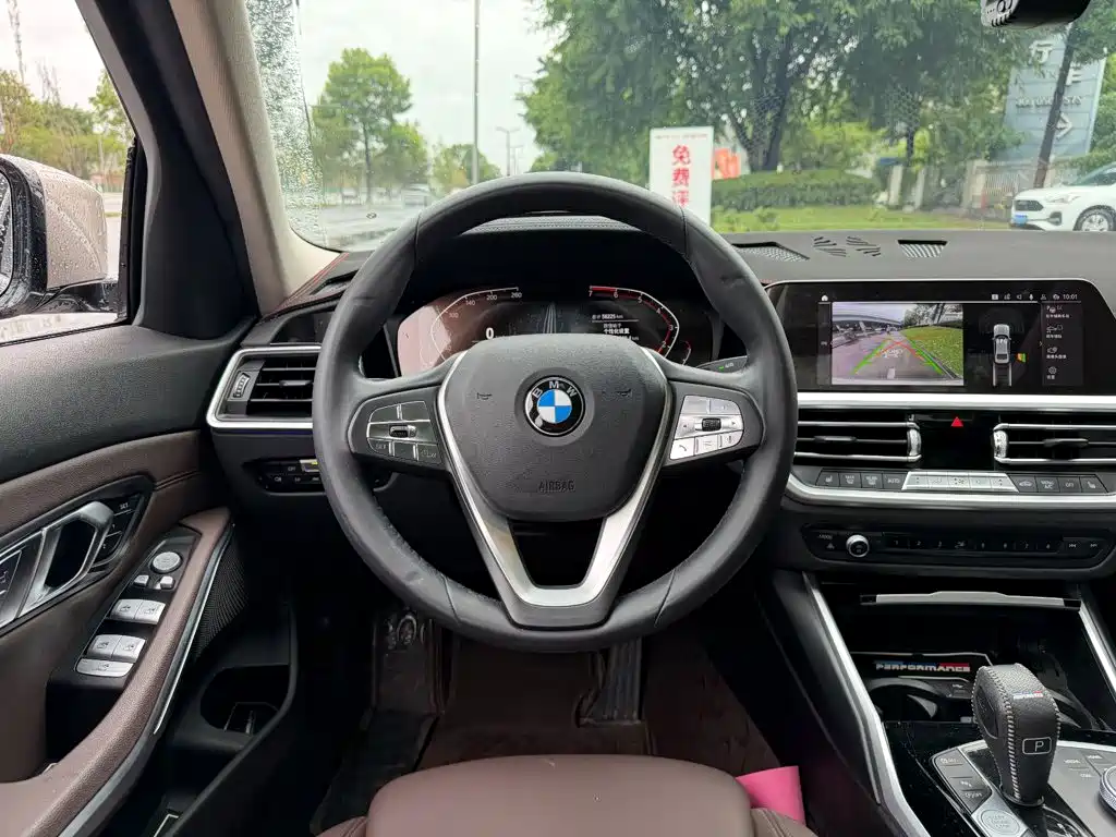 BMW 3 Series — миниатюра 14