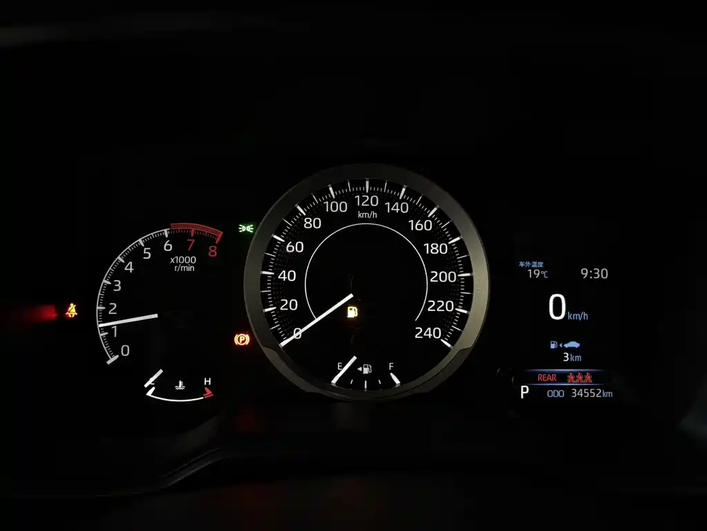 Toyota Corolla — миниатюра 13