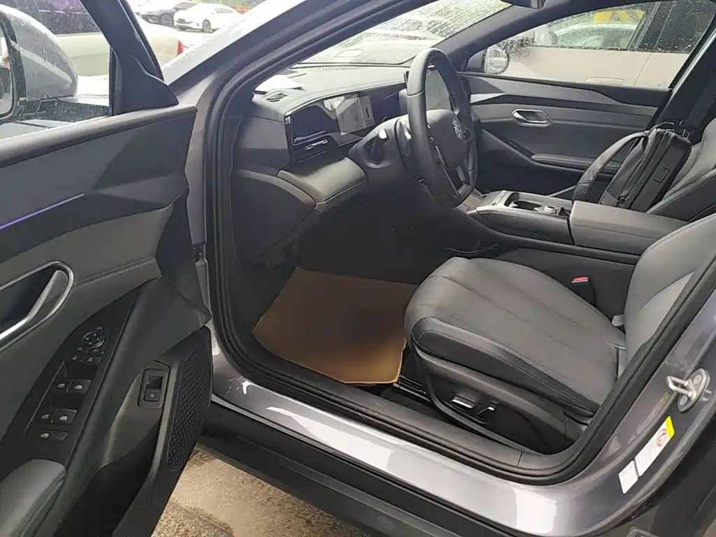 BYD Qin L — миниатюра 16