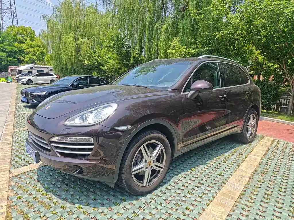 Porsche Cayenne 2014