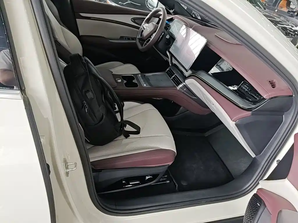 BYD Seal 07 DM-i — миниатюра 25