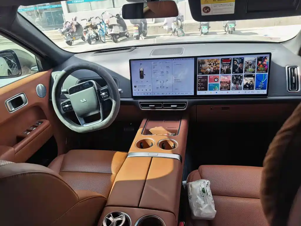 Li Auto Li L8 — миниатюра 6
