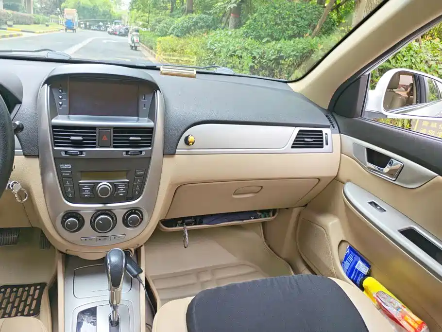 Buick Excelle — миниатюра 13