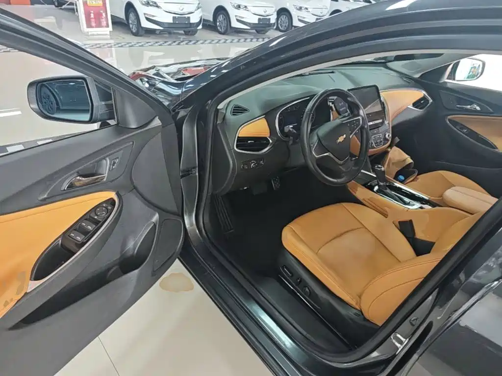 Chevrolet Malibu XL — миниатюра 16