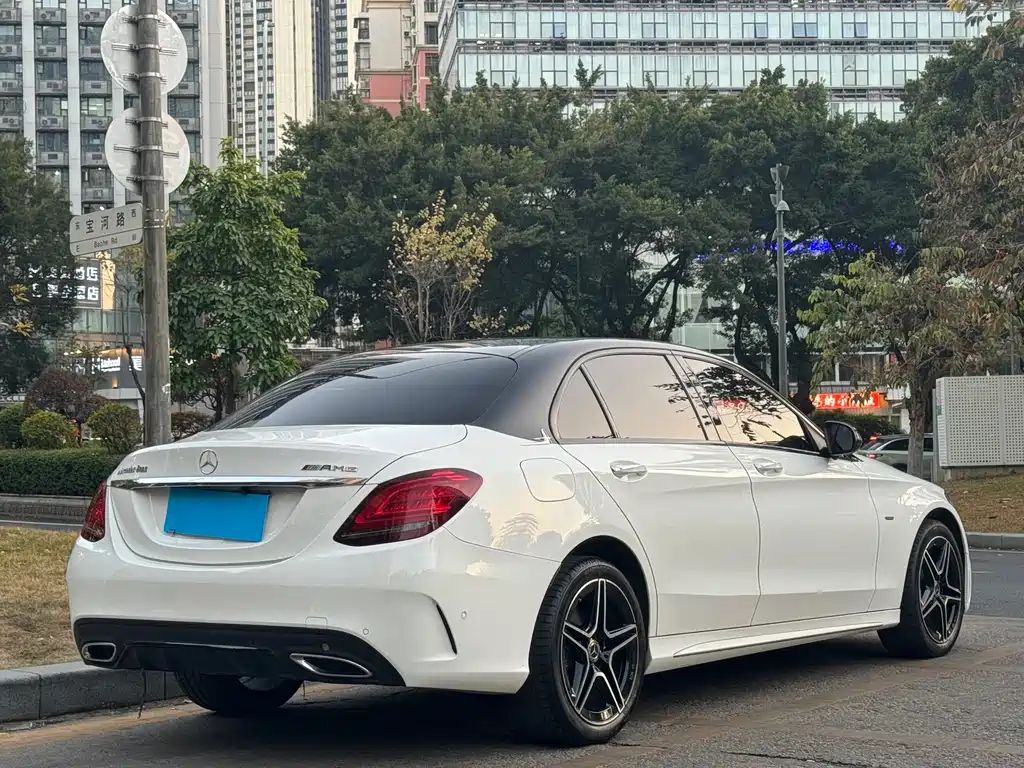 MERCEDES-BENZ C CLASS