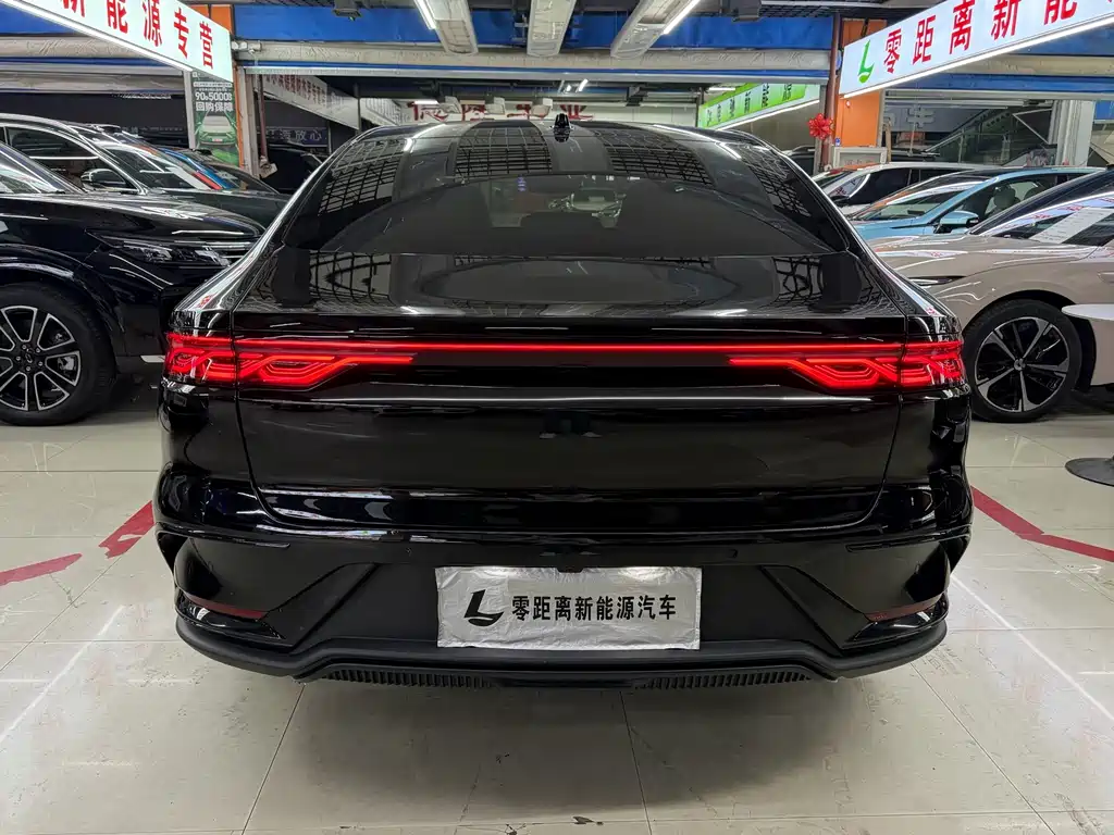 BYD Han — миниатюра 5