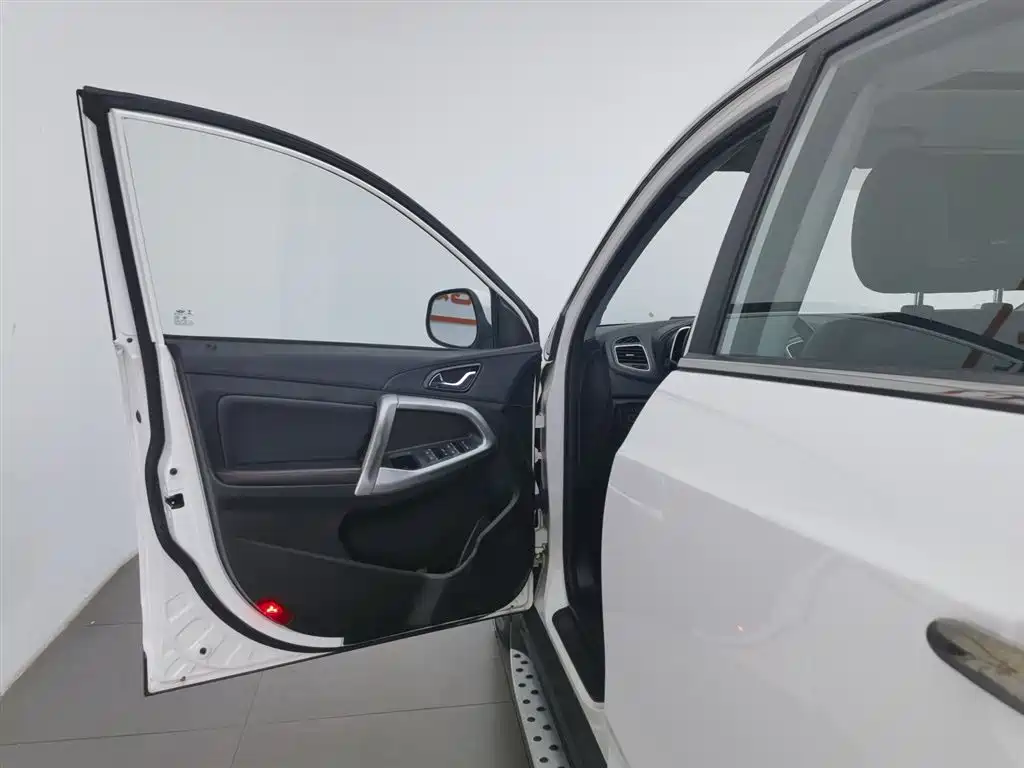 Chery Tiggo 5 5 2015 2.0L MT