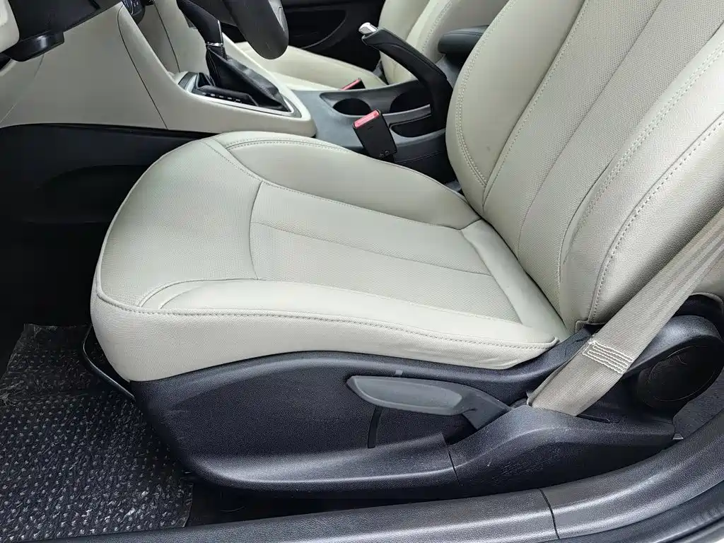 Buick Excelle — миниатюра 20