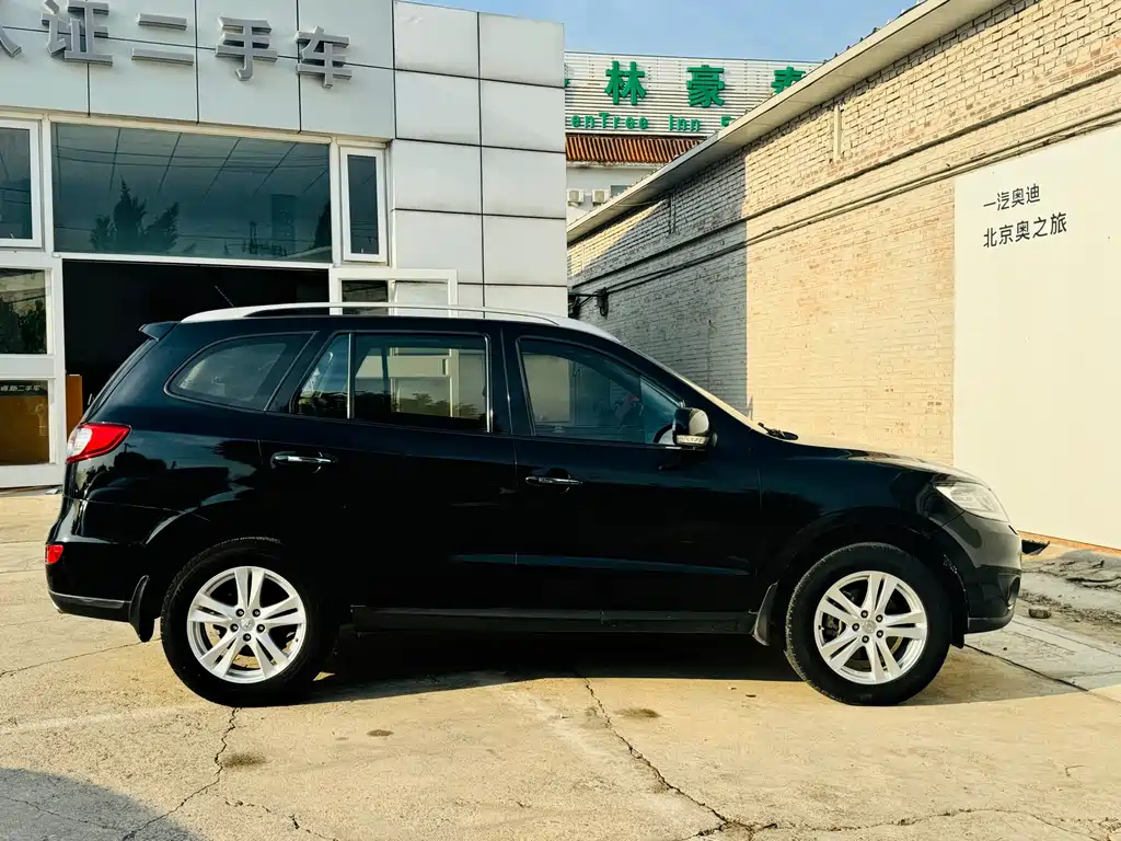 Hyundai Santa Fe Classic — миниатюра 22