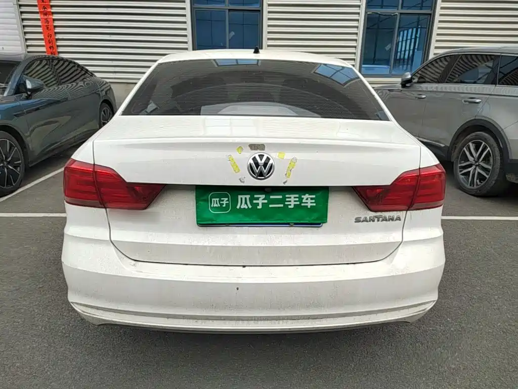 Volkswagen Santana — миниатюра 6