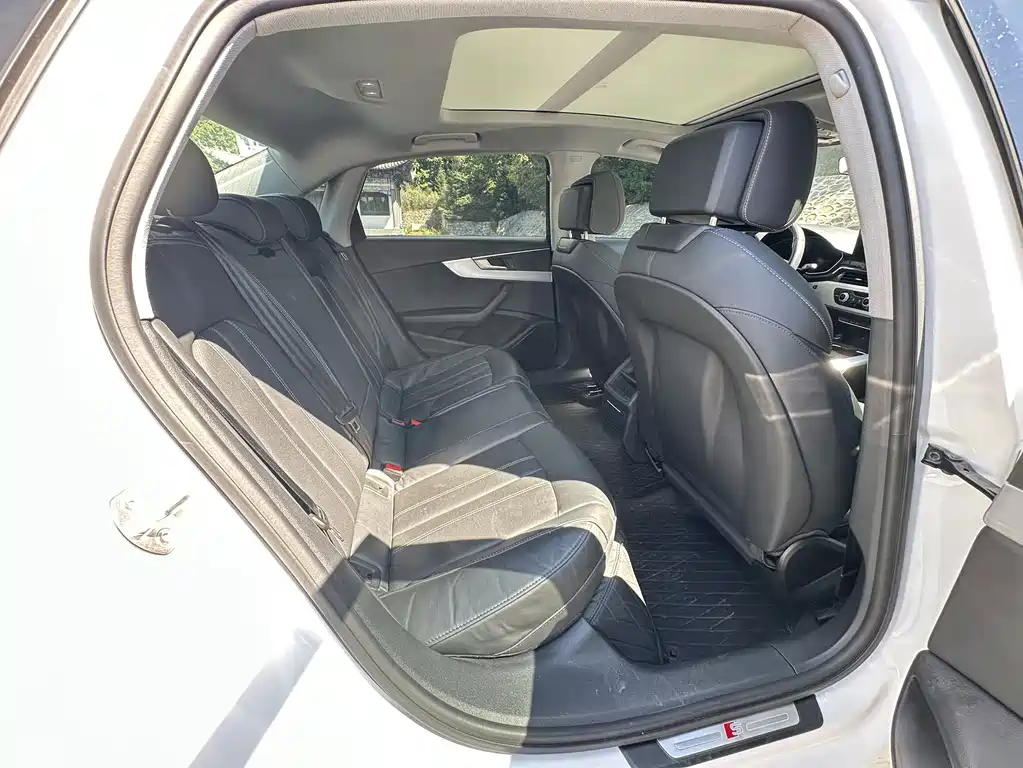 Audi A4L — миниатюра 17