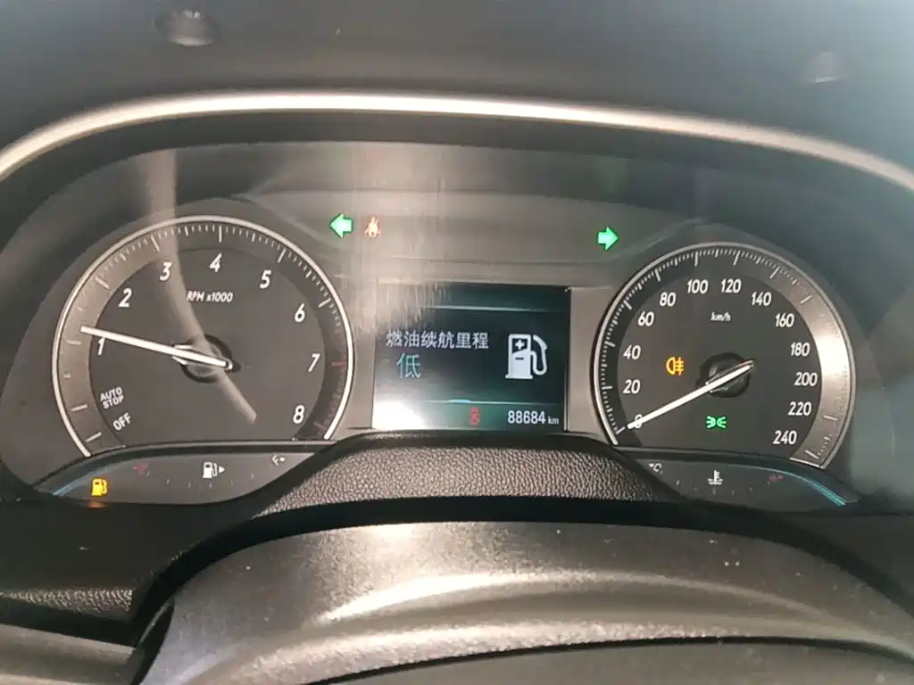 Buick Excelle — миниатюра 12