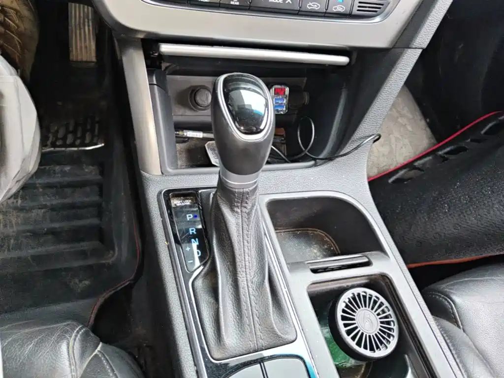 Hyundai Sonata — миниатюра 19