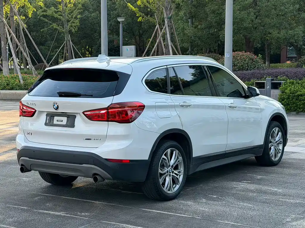 BMW X1 — миниатюра 8