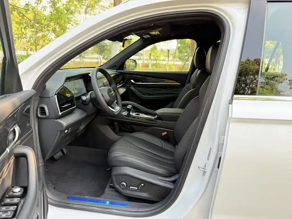 Geely Monjaro L 2024 2.0TD DCT EVO