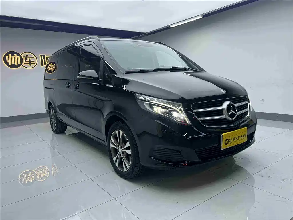 MERCEDES-BENZ V CLASS