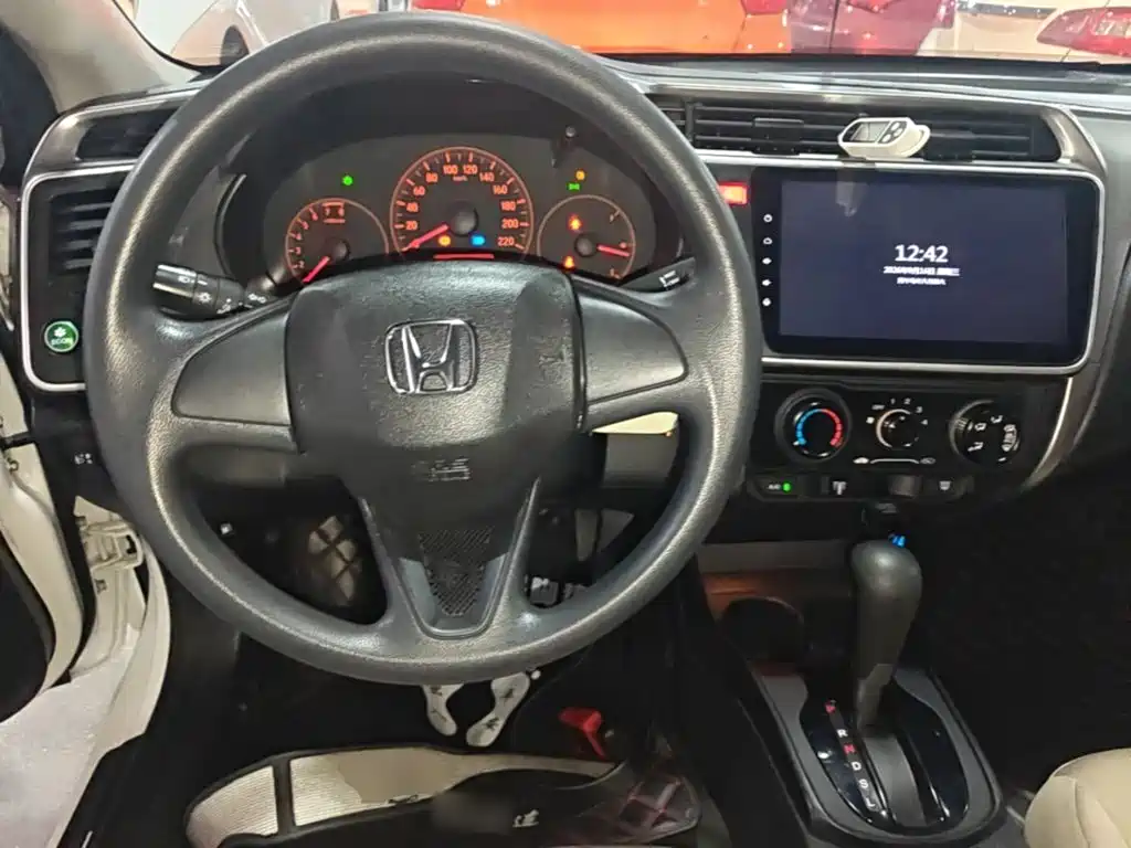 Honda City — миниатюра 11