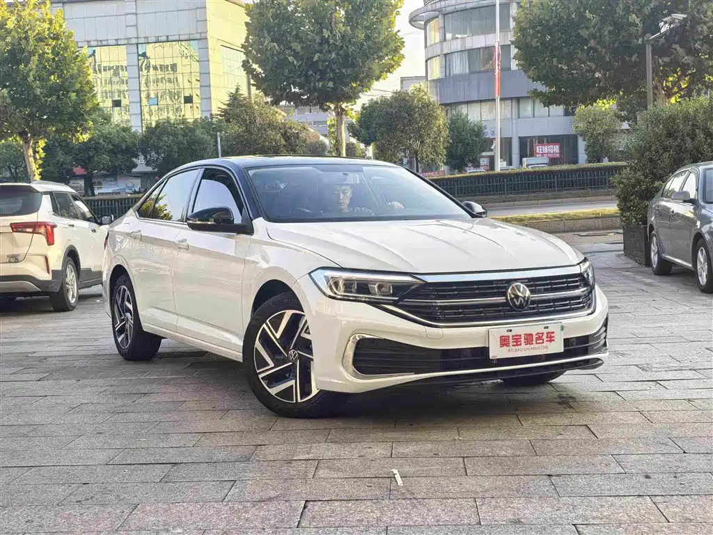 Volkswagen Sagitar — миниатюра 3