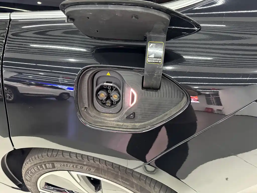 NIO ET5T — миниатюра 20