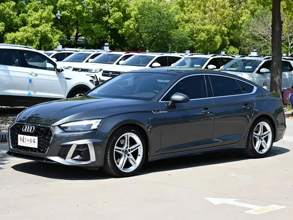 Audi A5 (Import) 2022