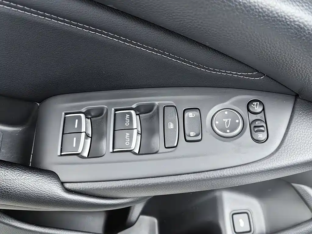 Honda Accord — миниатюра 9