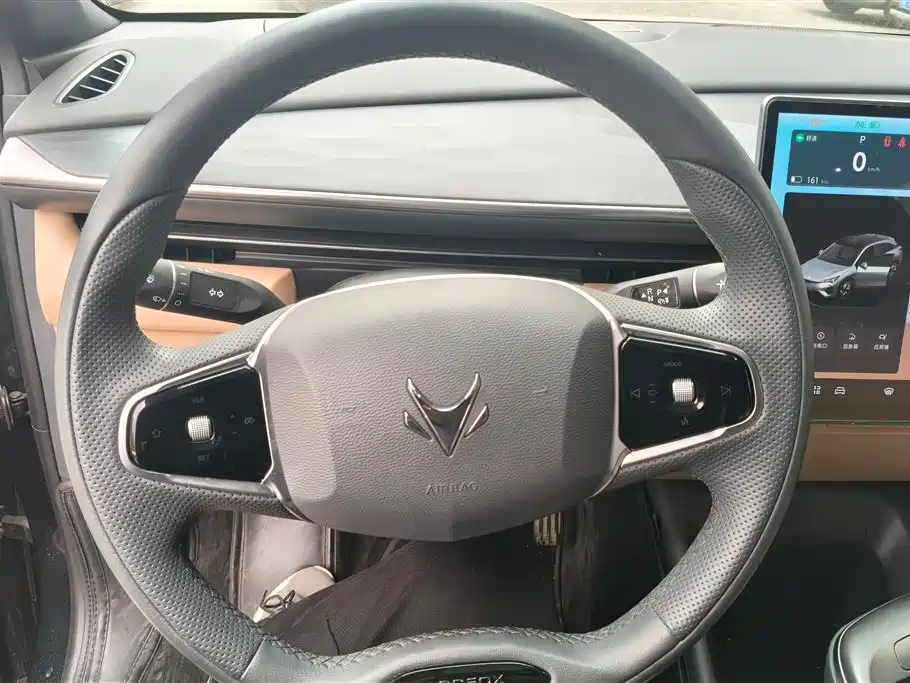 ARCFOX EXTREME FOX POLAR FOX ALPHA T5