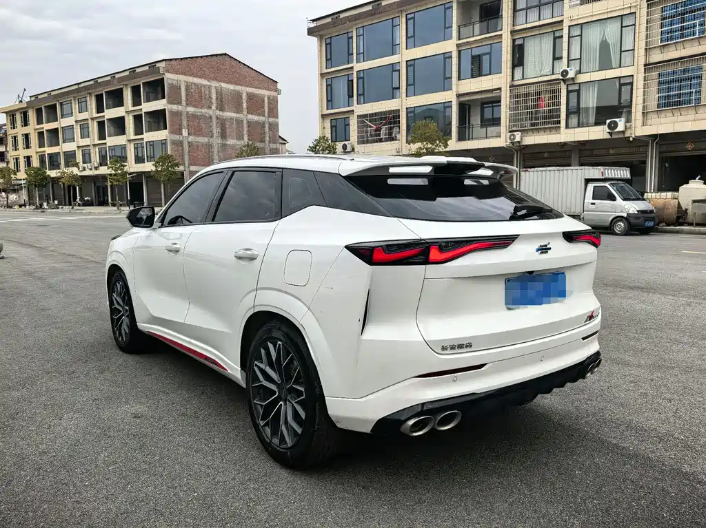 CHANGAN CHANGAN AUCHAN Z6