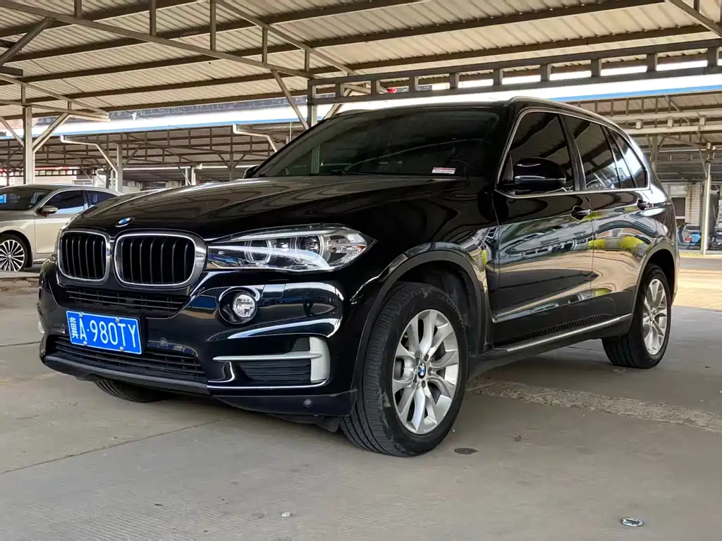 BMW X5 (Import)