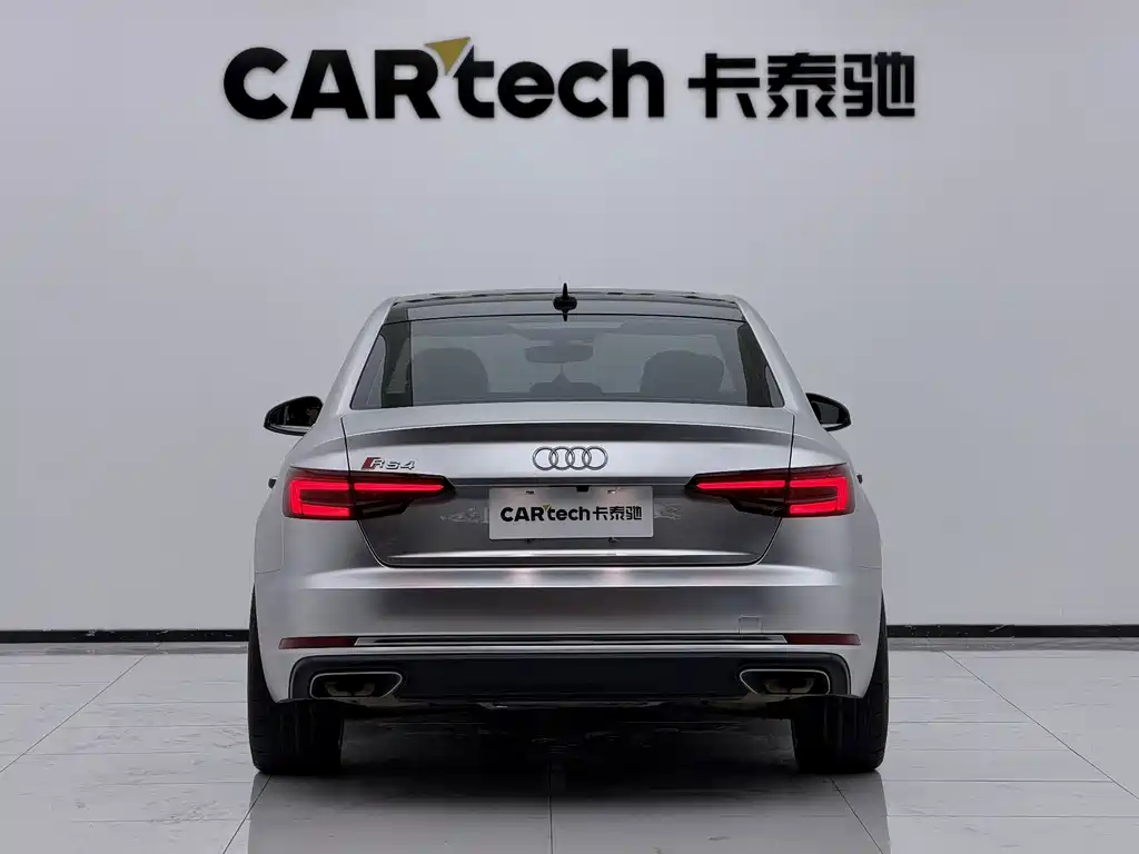 Audi A4L — миниатюра 12