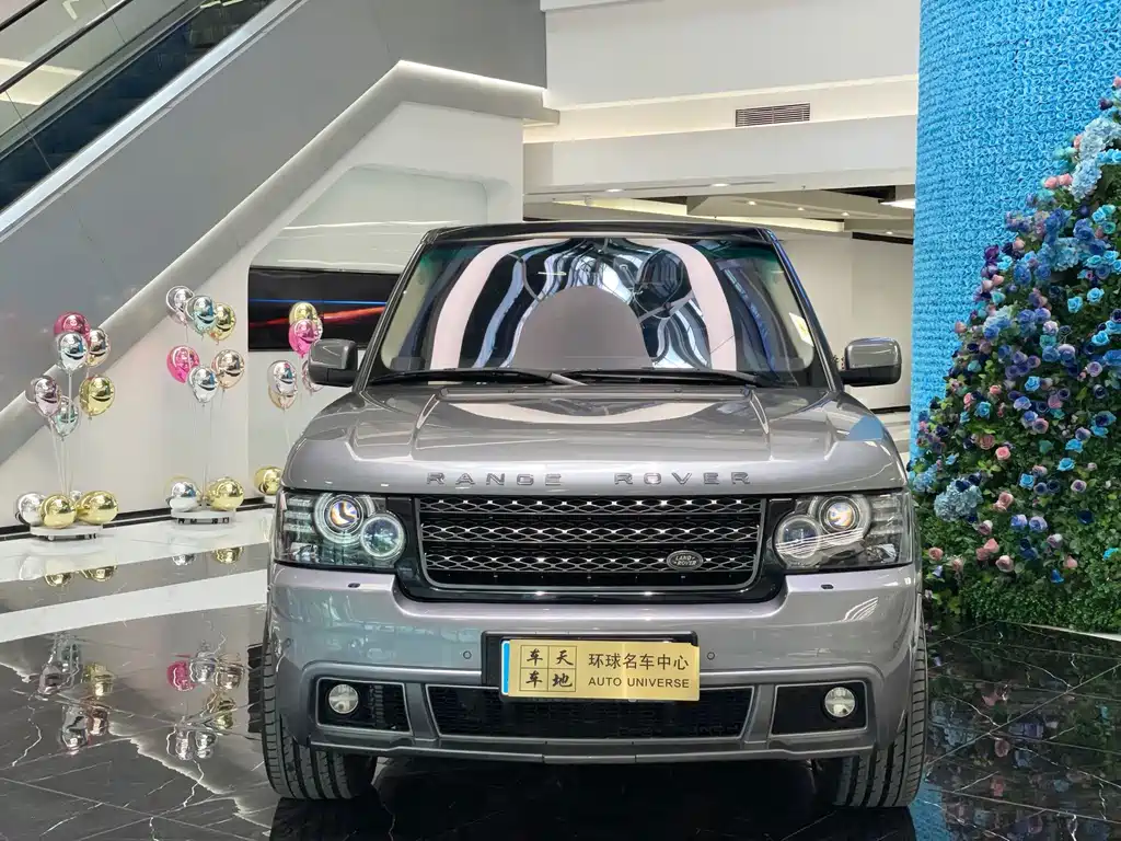 Land Rover Range Rover — миниатюра 2