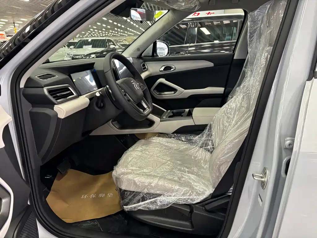 BYD Yuan UP — миниатюра 8