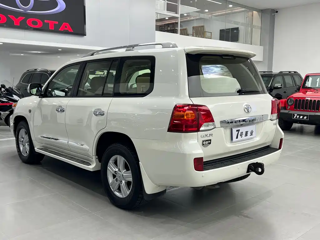 Toyota Land Cruiser 2015 4.6L V8