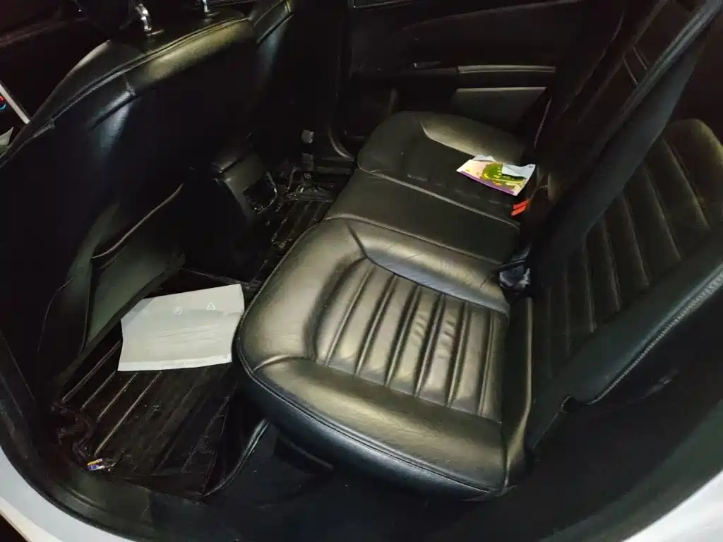 Ford Mondeo — миниатюра 13