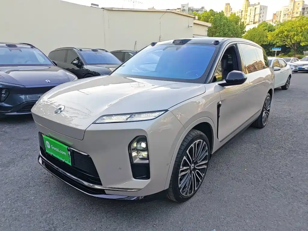 NIO ES8 — миниатюра 2
