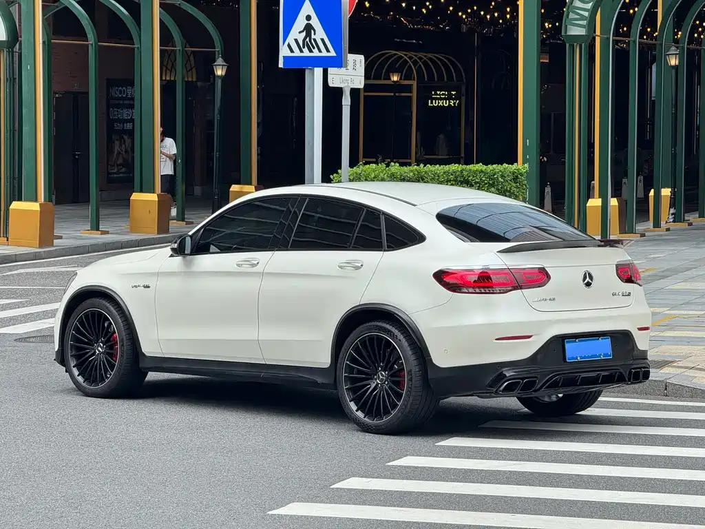 Mercedes-Benz GLC Coupe AMG — миниатюра 4