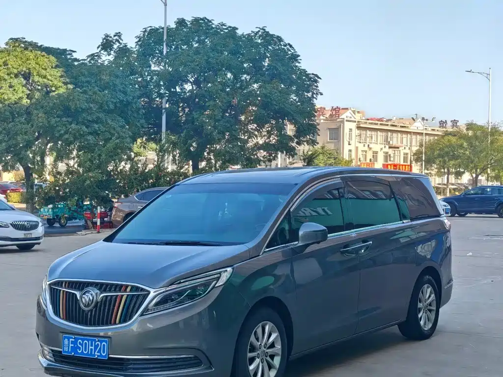 Buick GL8